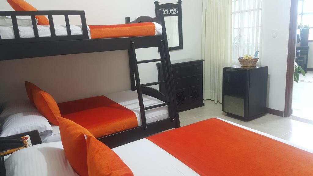 Hotel Colonial Pereira Zewnętrze zdjęcie