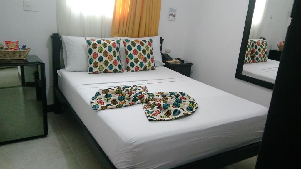 Hotel Colonial Pereira Zewnętrze zdjęcie