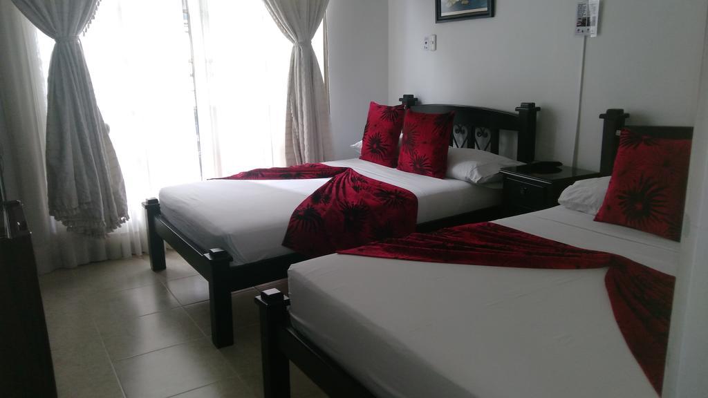 Hotel Colonial Pereira Zewnętrze zdjęcie