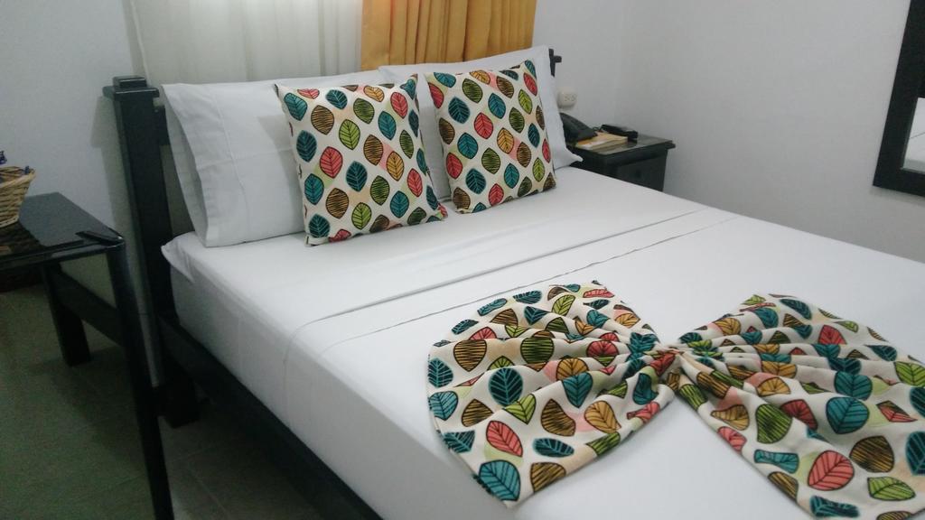 Hotel Colonial Pereira Zewnętrze zdjęcie