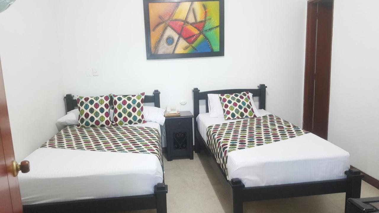 Hotel Colonial Pereira Zewnętrze zdjęcie